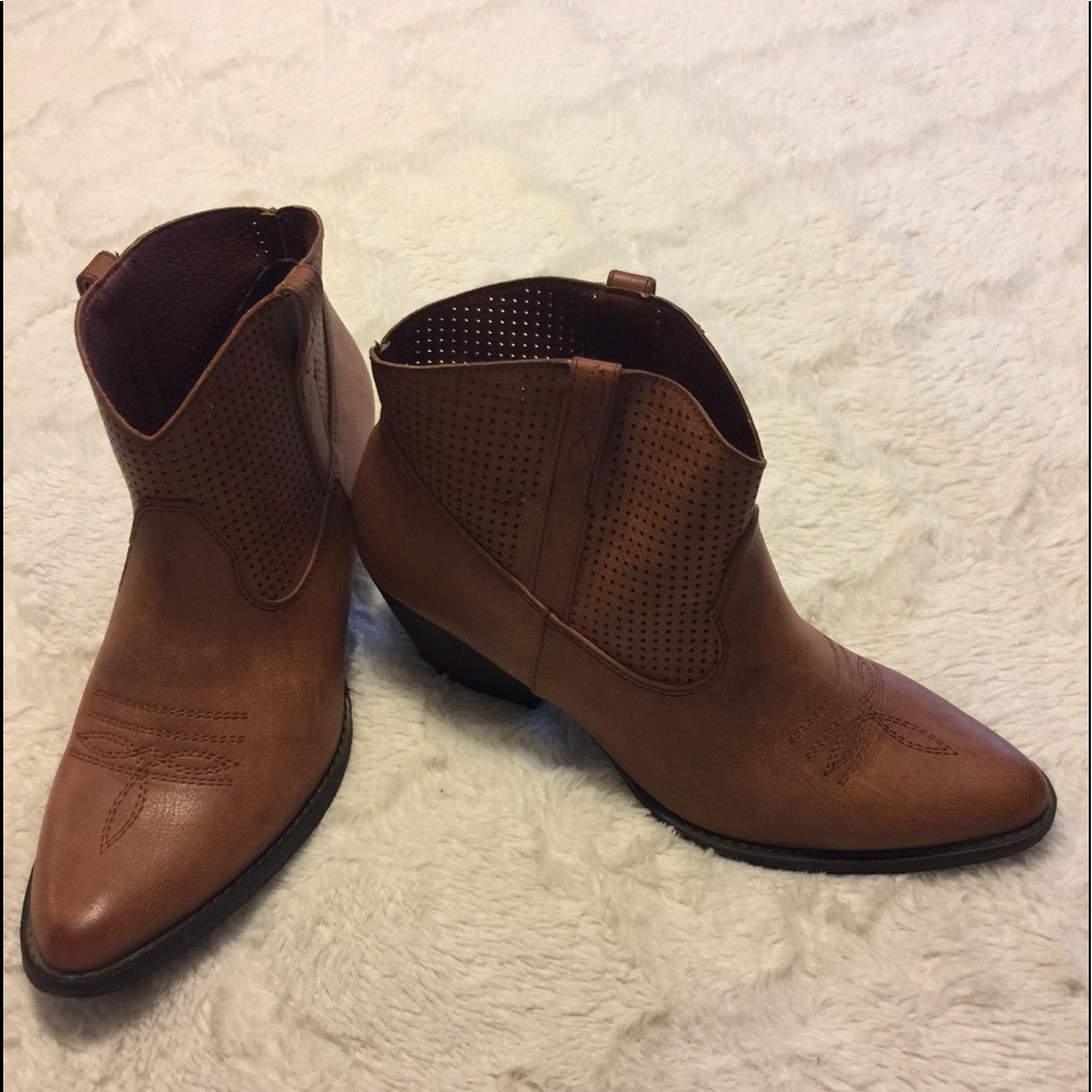 Cowboy boots